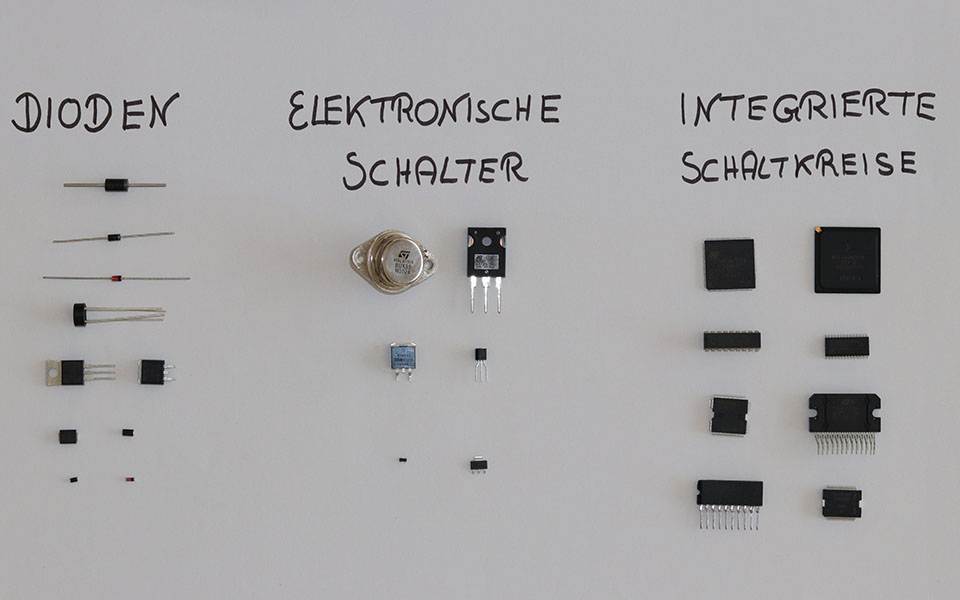 sonstiges-aktive-bauteile folientastatur-reparieren-defekte-folie